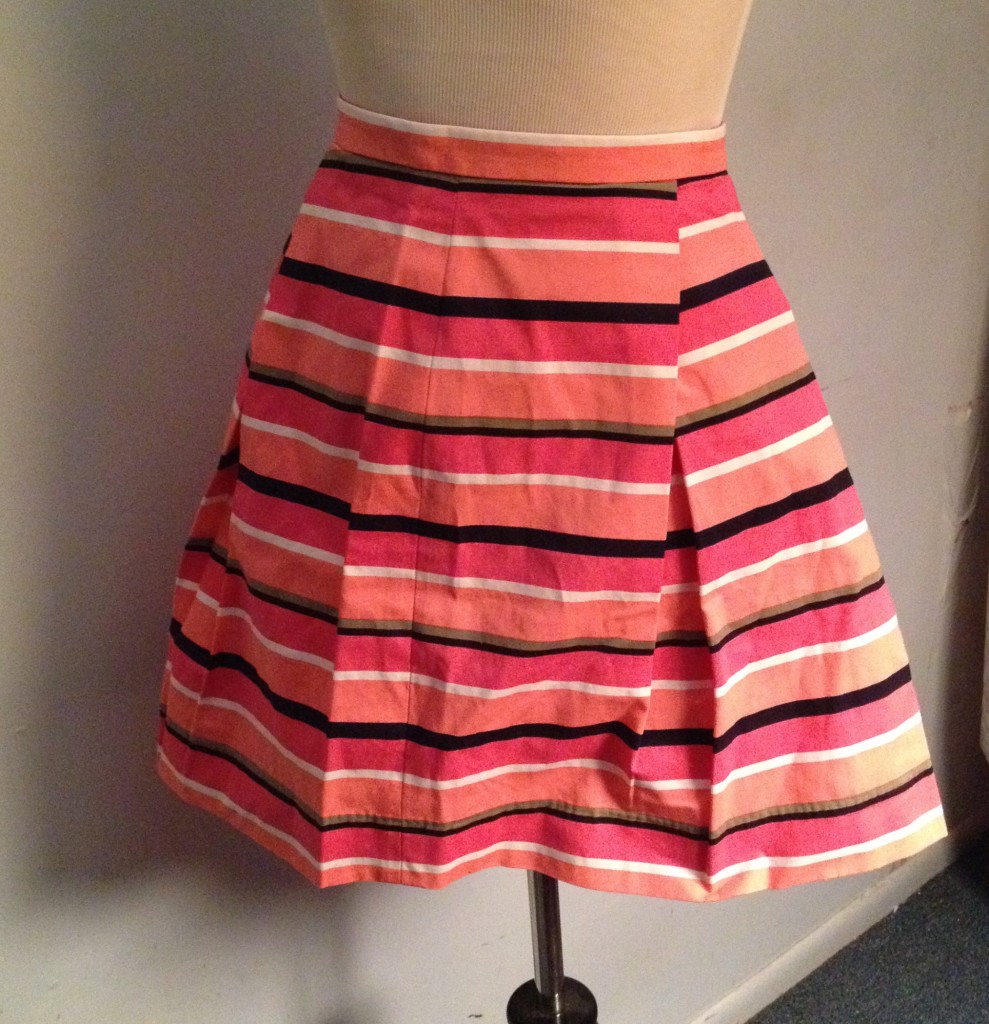 striped gap skirt, affordable fashion, thrift store style