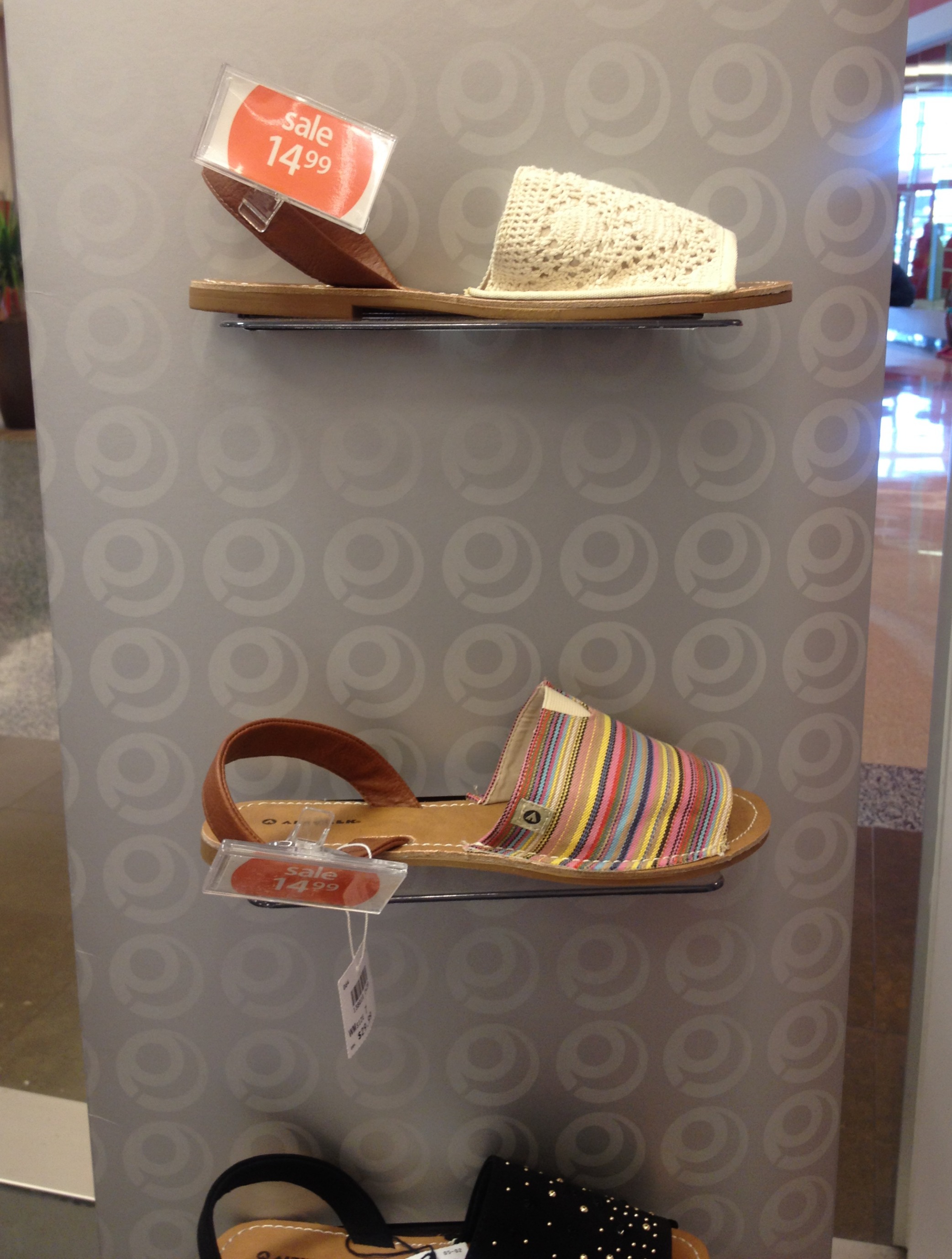 payless summer shoes