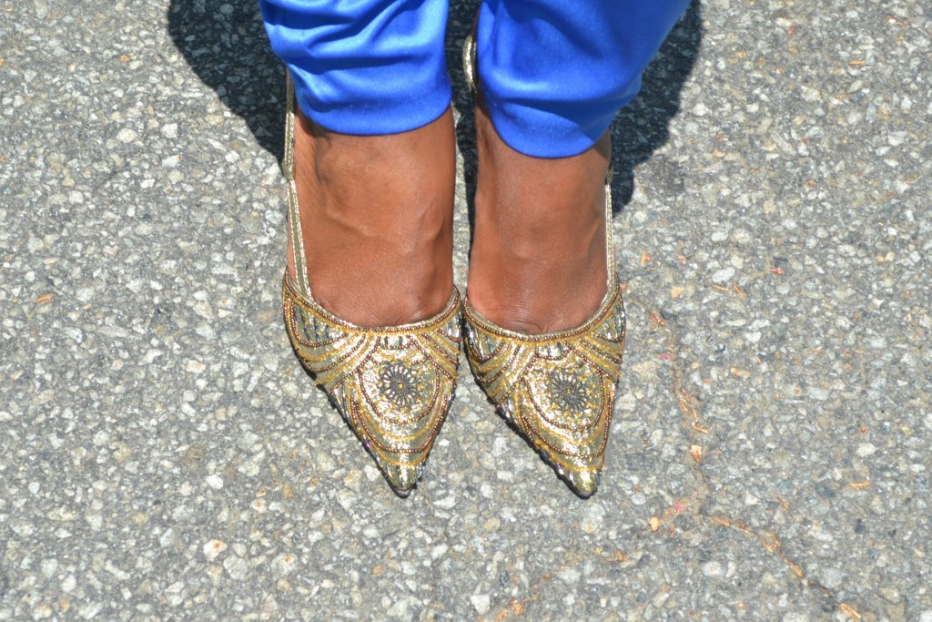 vintage-gold-pumps-pointy-toe-vintage-heels