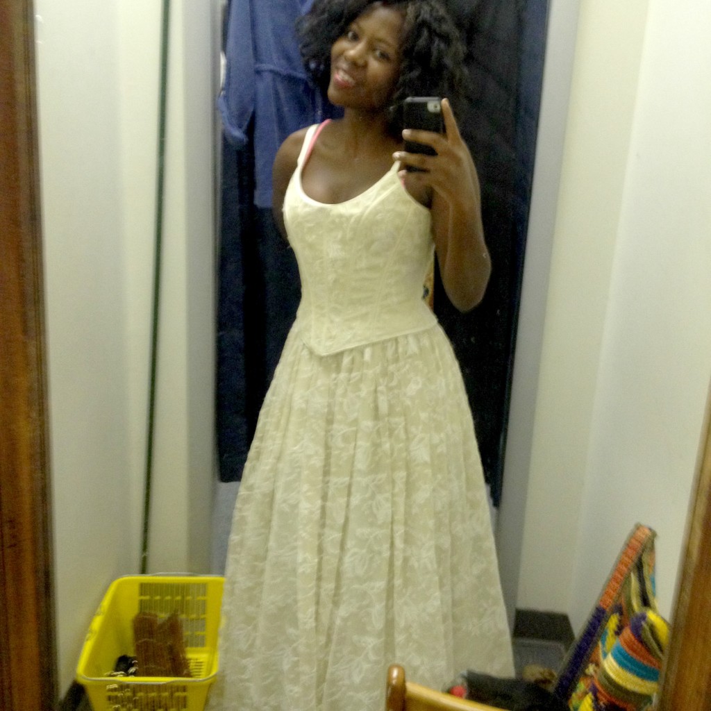 jessica-mcclintock-princess-gown-thrift-shopping-how-to-thrift-shop-fitting-room
