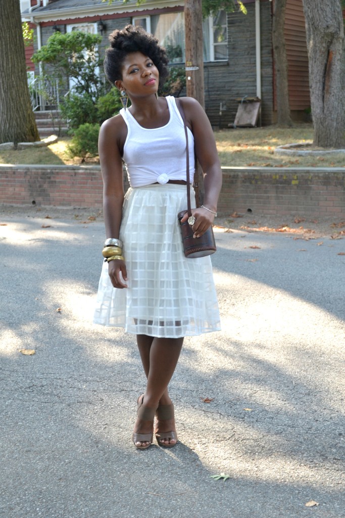 how-to-wear-white-after-labor-day-all-white-outfit-elephant-purse