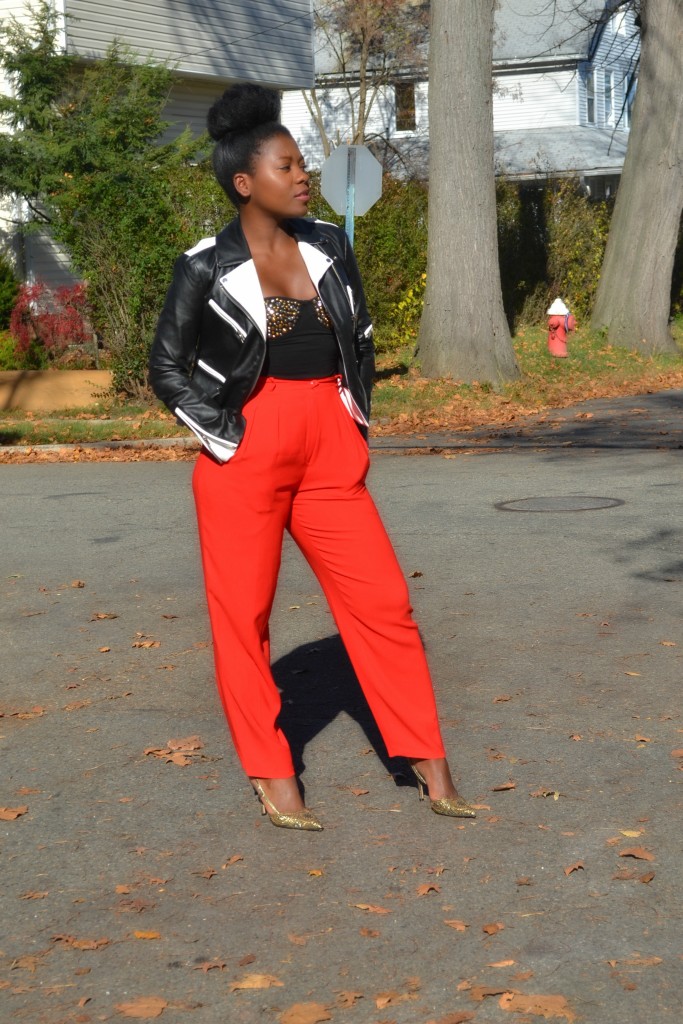 thrifty-threads-thrift-shopping-how-to-wear-vintage-vintage-dressing-vintage-high-waist-red-trousers
